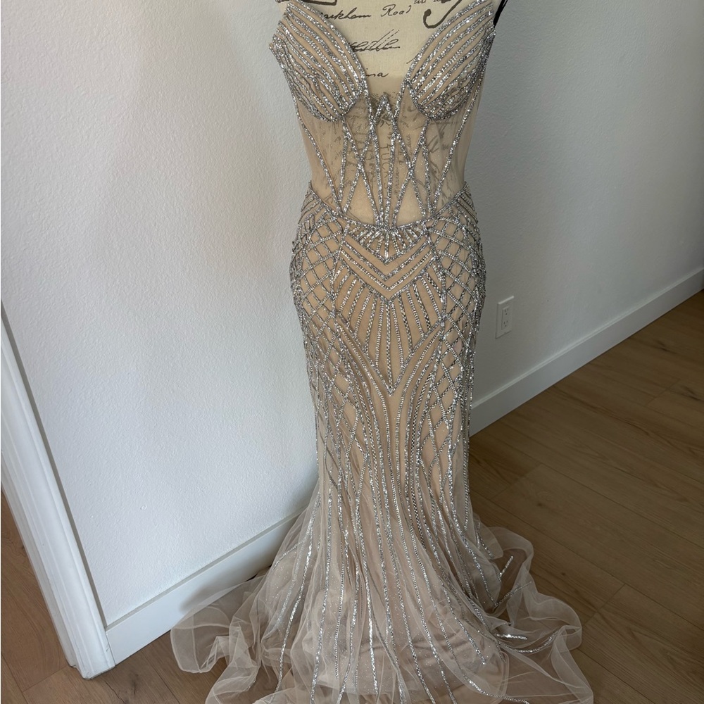Stunning Nude & Silver Sequin Gown – Size 6 (Runs Very Small)
